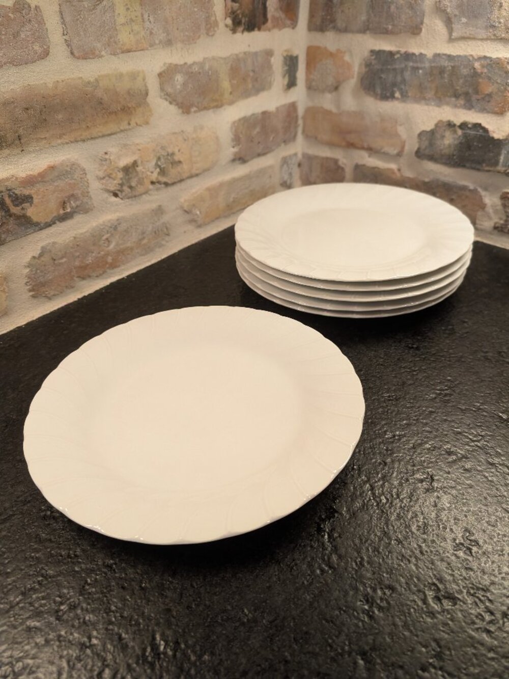 Share Set Of 6 Sheffield Bone White China 10 3/8” Dinner Plates Embossed Swirl